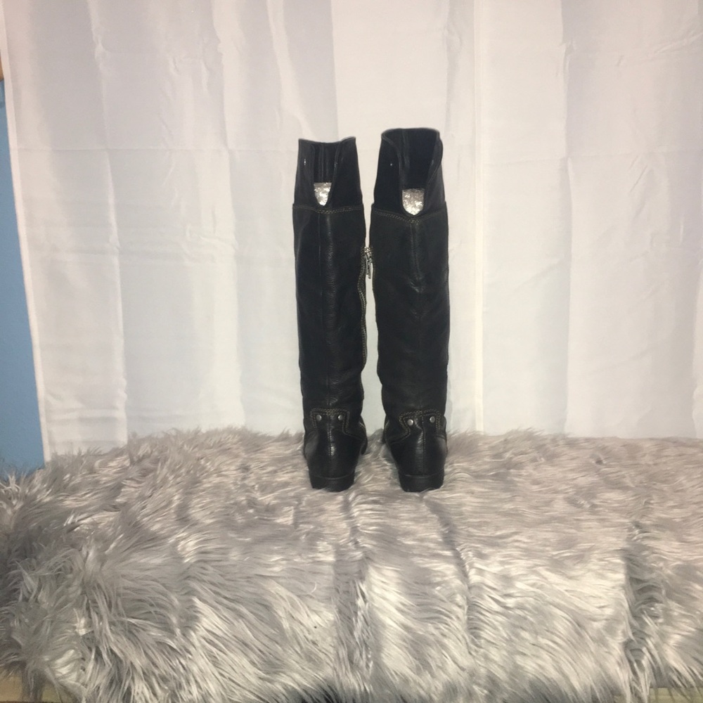 Born Boots - Picture 4 of 6